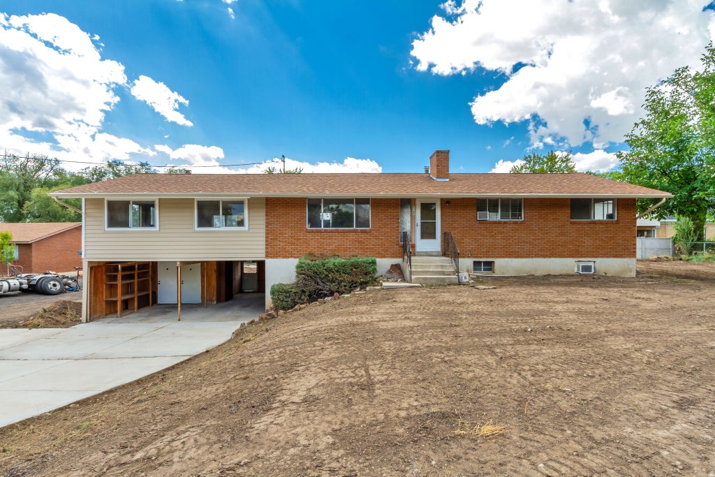 Photo of 1167 S CARTERVILLE RD, Orem, UT 84097 (MLS # 2184031)