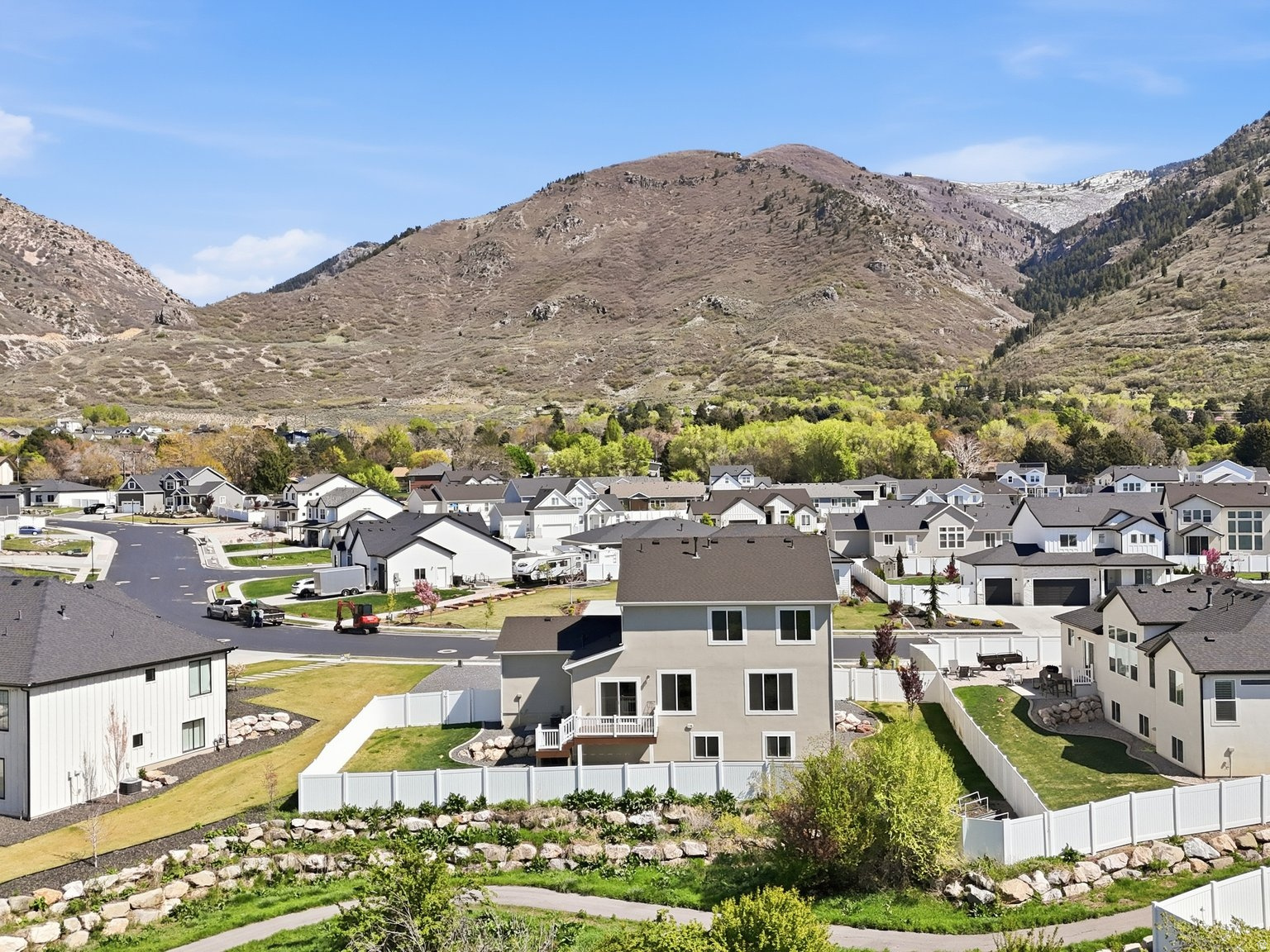 NORTHWOOD HILLS - Residential