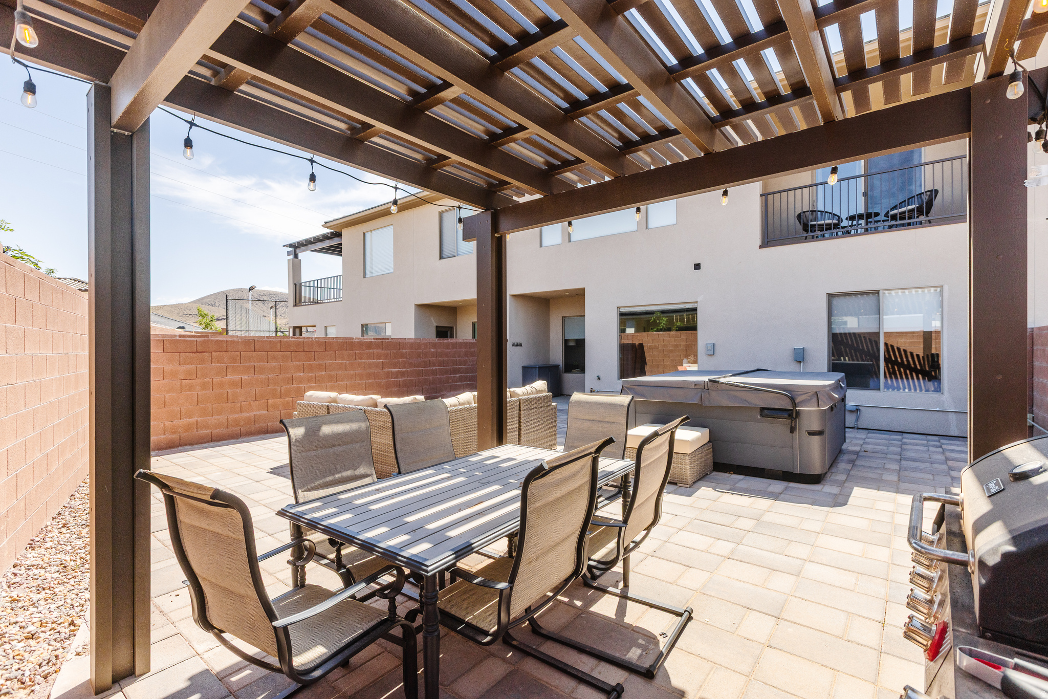 ZION VILLAGE TWHM - Residential