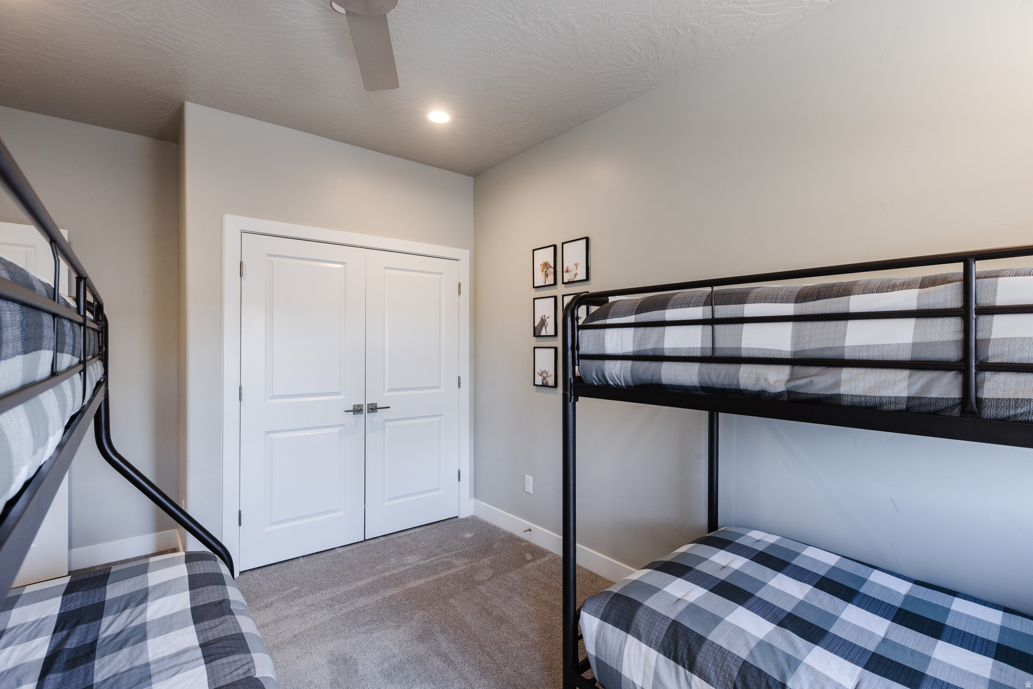 ZION VILLAGE TWHM - Residential