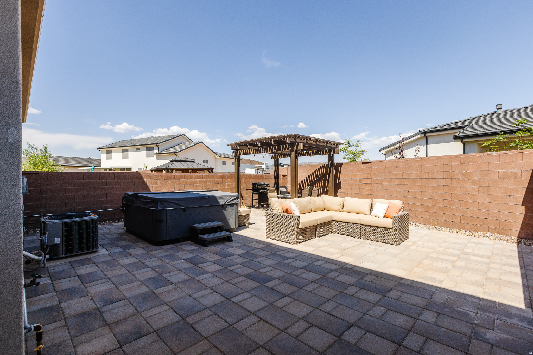 ZION VILLAGE TWHM - Residential