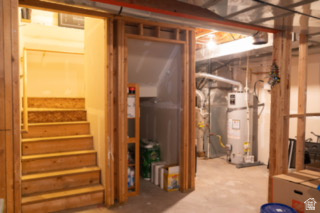 CARRIAGE HOME CONDOMINIUMS - Residential