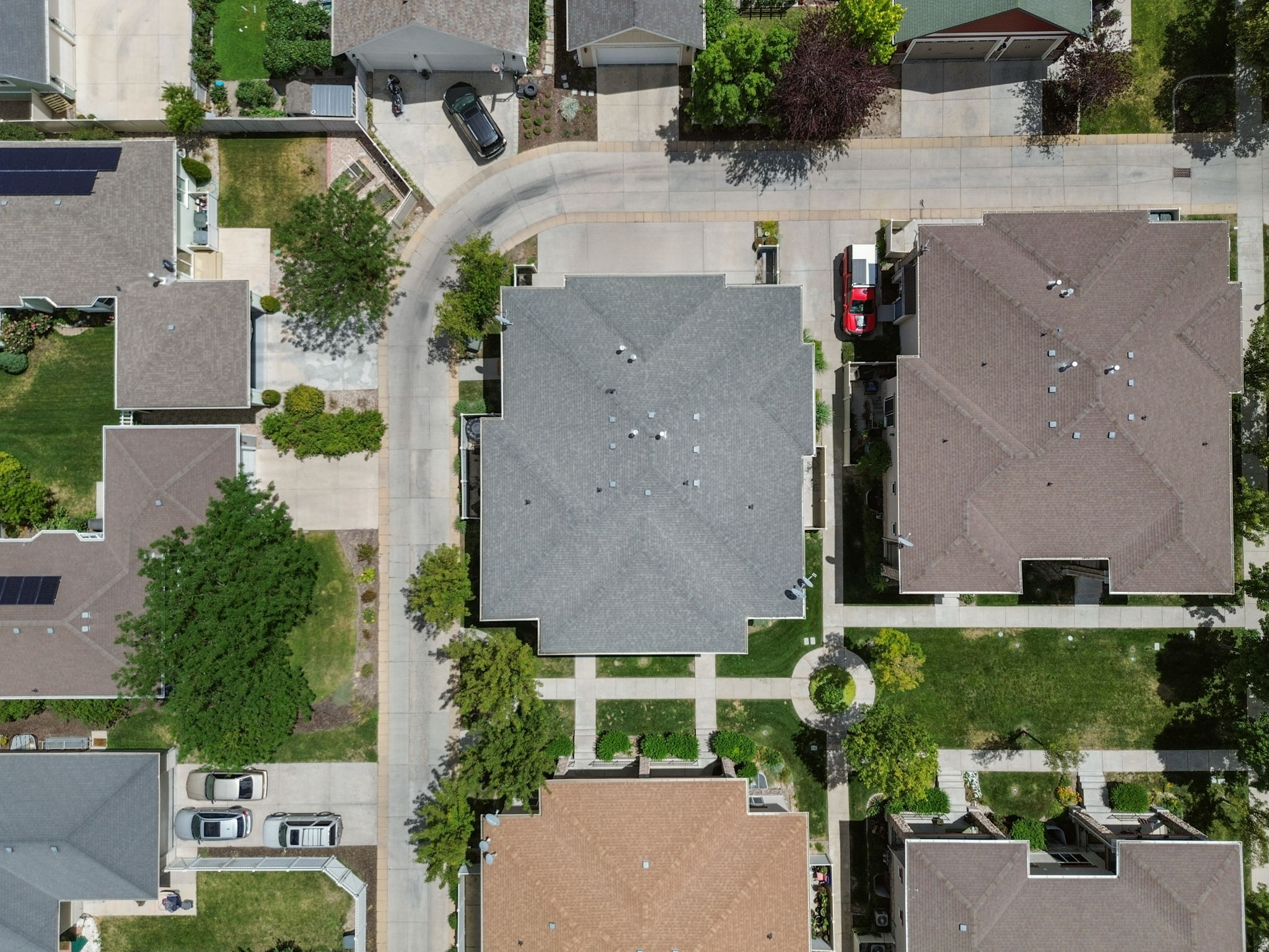 CARRIAGE HOME CONDOMINIUMS - Residential