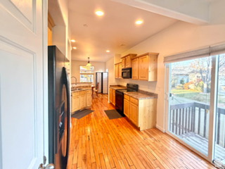 CARRIAGE HOME CONDOMINIUMS - Residential