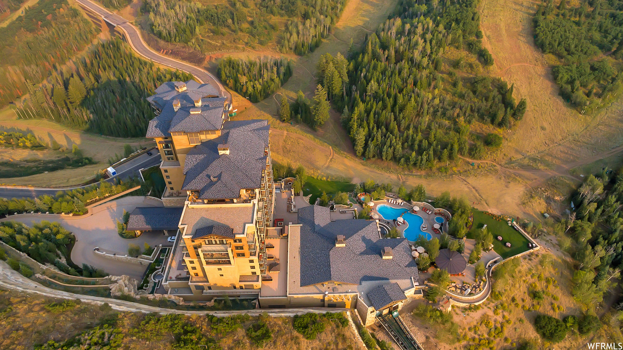 ST. REGIS - Residential