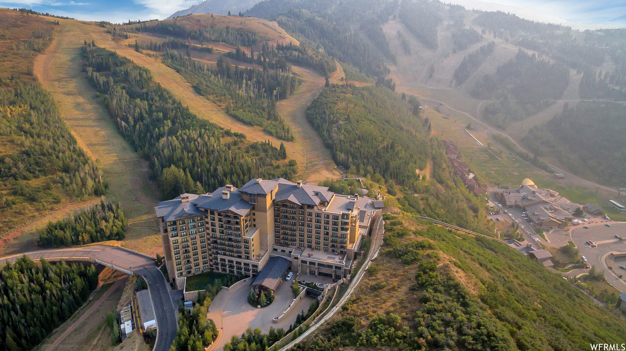 ST. REGIS - Residential