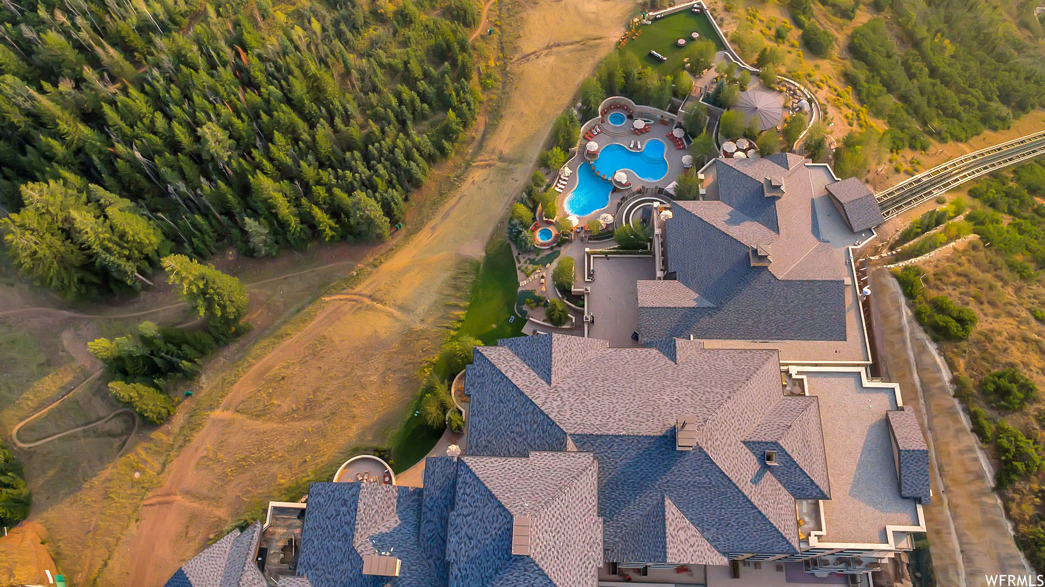 ST. REGIS - Residential