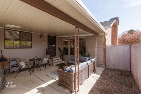 Tiny photo for 1747 COBBLESTONE DR, Provo, UT 84604 (MLS # 2146371)
