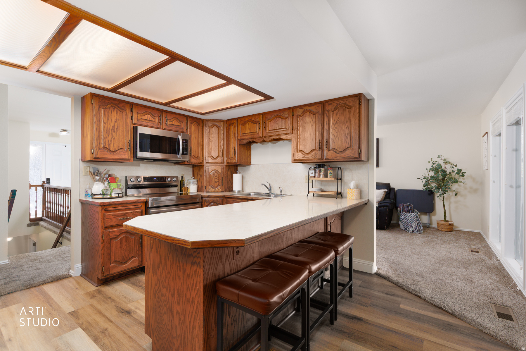 GRANDVIEW FARM CONDO - Residential