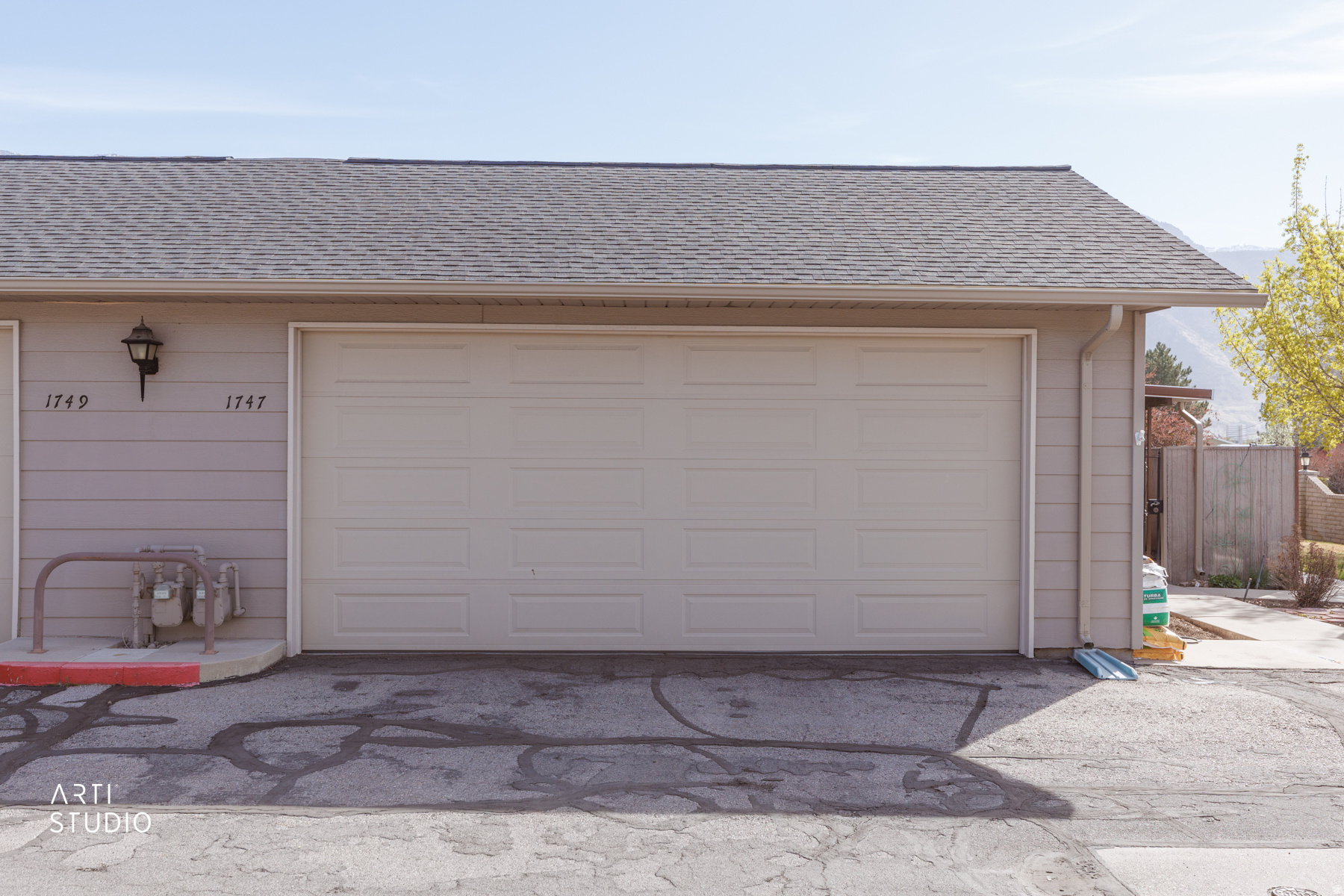 GRANDVIEW FARM CONDO - Residential