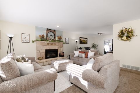 Tiny photo for 1747 COBBLESTONE DR, Provo, UT 84604 (MLS # 2146371)