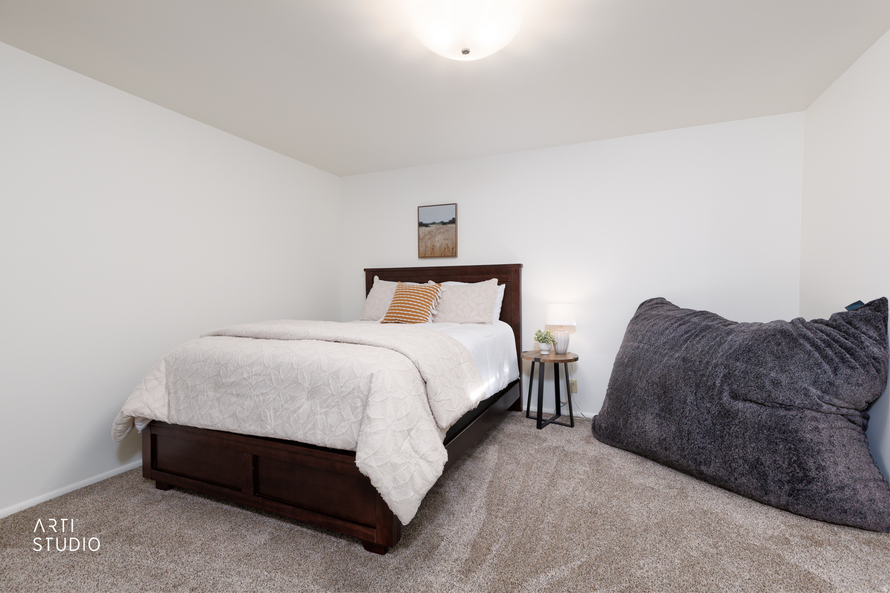 GRANDVIEW FARM CONDO - Residential