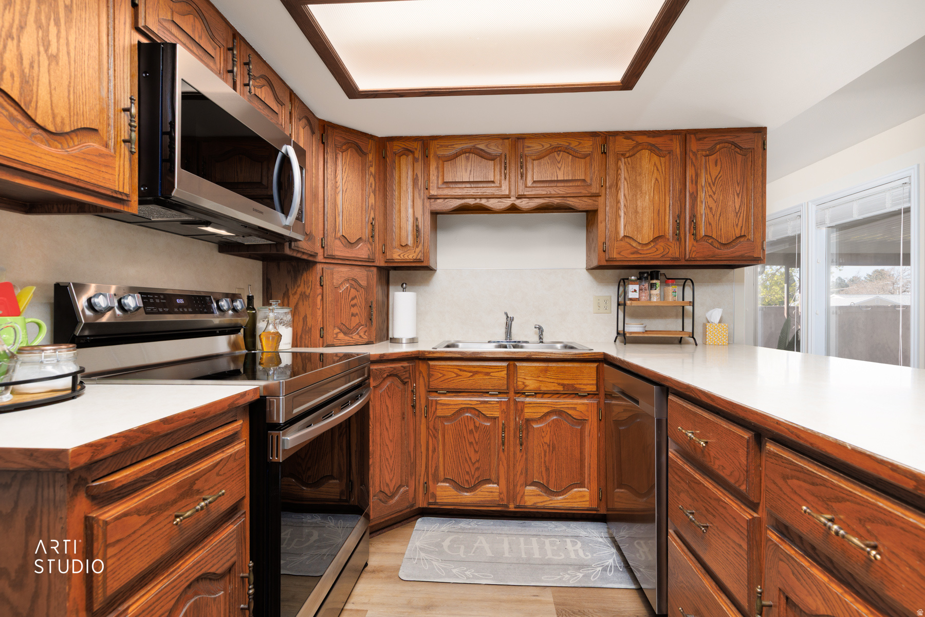 GRANDVIEW FARM CONDO - Residential