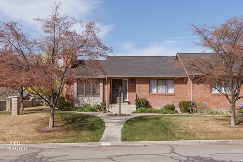 Photo of 1747 COBBLESTONE DR, Provo, UT 84604 (MLS # 2146371)