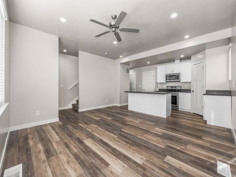 Tiny photo for 823 S 1760 E, Spanish Fork, UT 84660 (MLS # 2134866)
