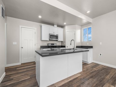 Tiny photo for 823 S 1760 E, Spanish Fork, UT 84660 (MLS # 2134866)