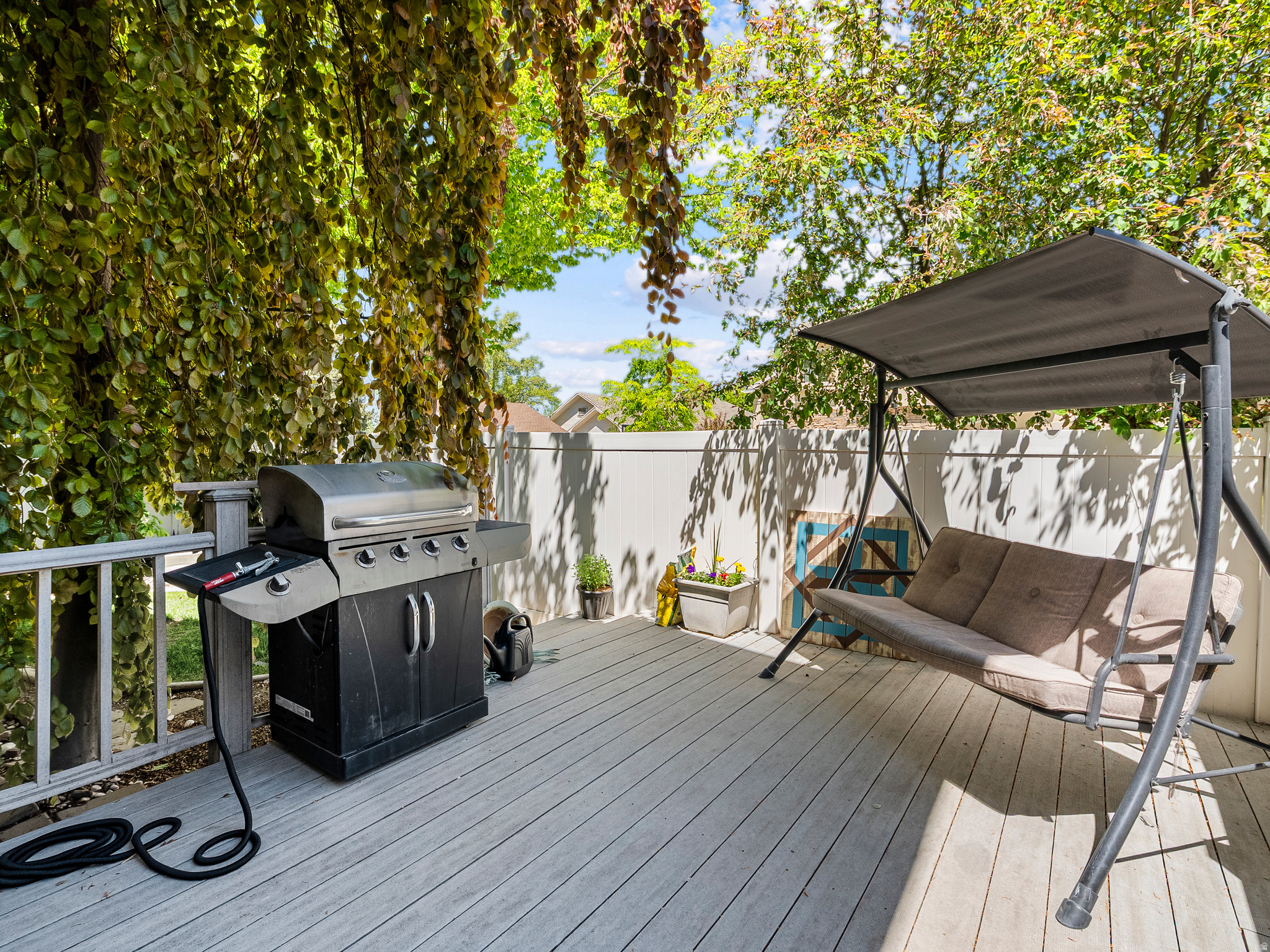 MAPLE RIDGE - Residential