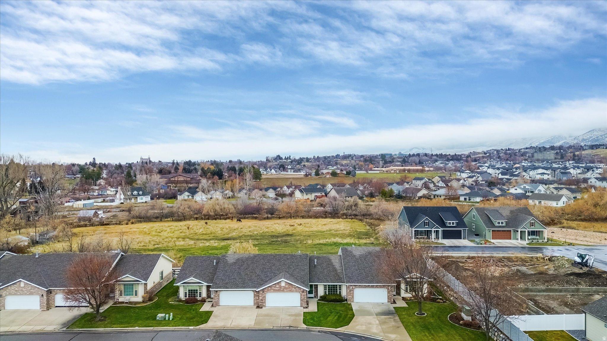 MOUNTAIN VIEW RETIREMENT COMMUNITY - Residential