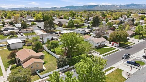 Tiny photo for 605 W 5735 S, Murray, UT 84123 (MLS # 2151369)