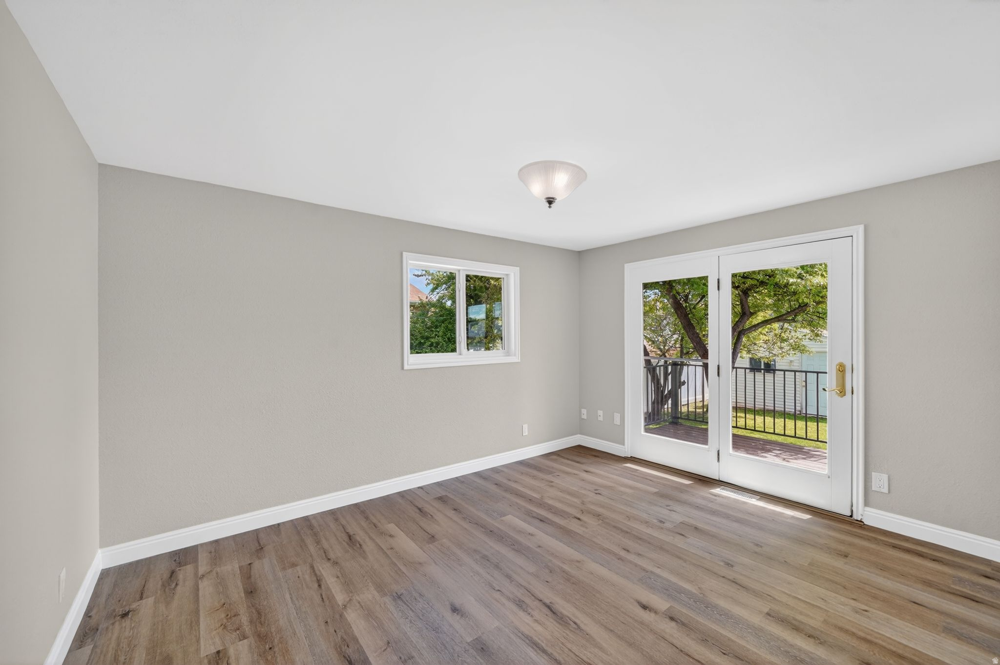 RIVERVIEW ACRES - Residential