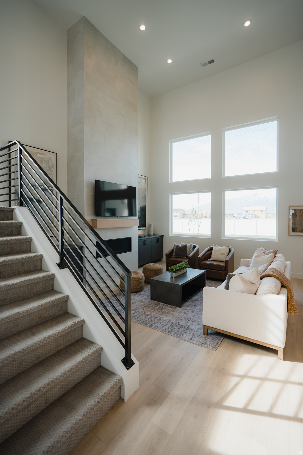 LAKEVIEW FIELDS - Residential