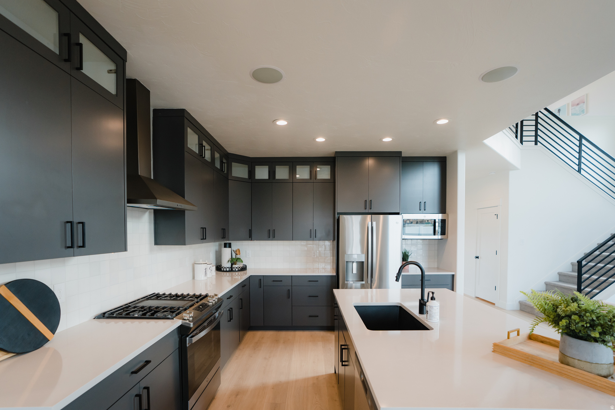 LAKEVIEW FIELDS - Residential