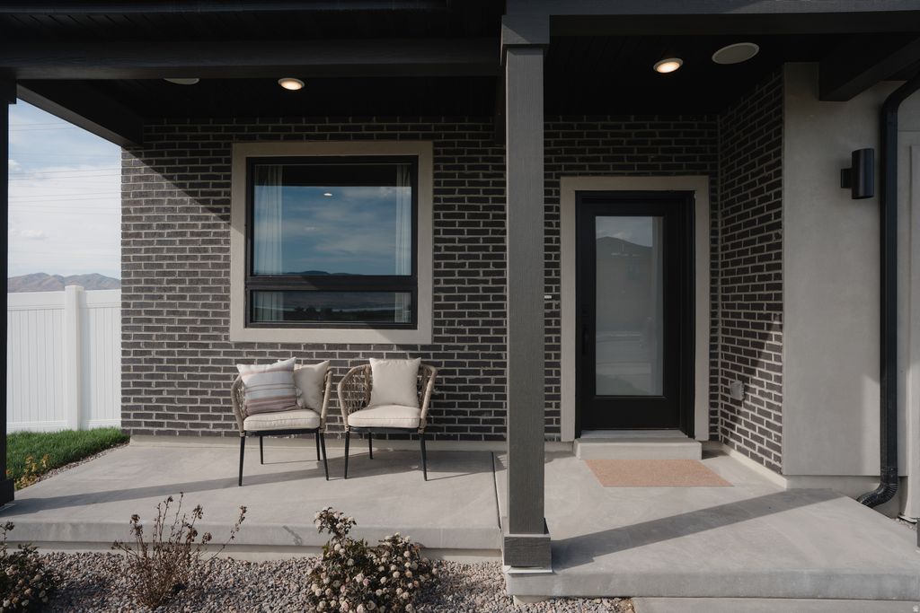 Photo of 2866 W 1930 N, Provo, UT 84601 (MLS # 2148110)