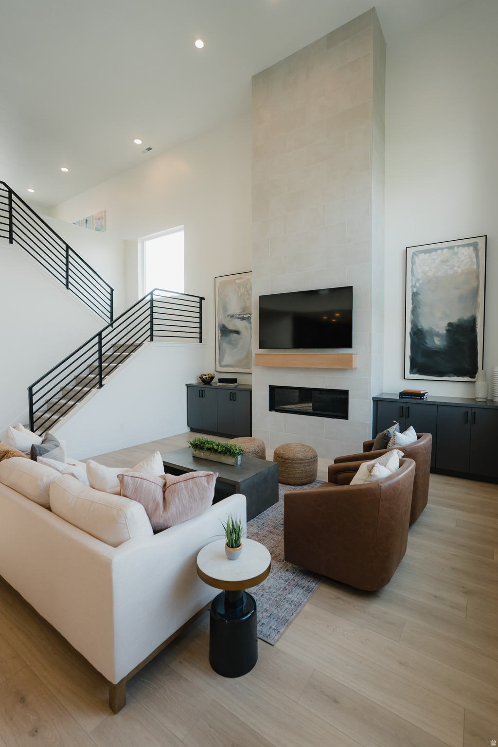 LAKEVIEW FIELDS - Residential