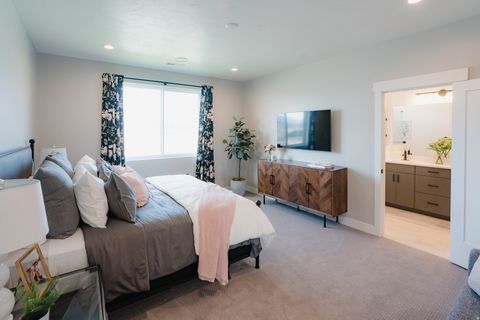 Tiny photo for 2866 W 1930 N, Provo, UT 84601 (MLS # 2148110)