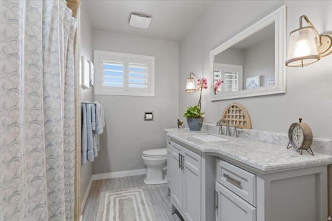 Tiny photo for 1038 COMPTON RD, Farmington, UT 84025 (MLS # 2160744)
