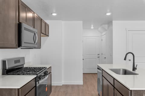 Tiny photo for 1945 E BELMONT LN #1257, Salem, UT 84653 (MLS # 2175543)