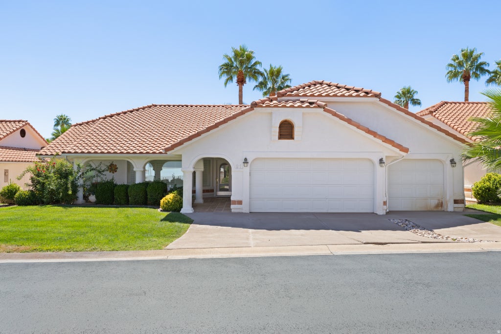 Photo of 150 S CRYSTAL DR #31, Saint George, UT 84770 (MLS # 2184693)