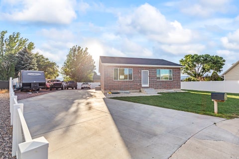 Tiny photo for 624 DESERT WILLOW CIR, Salina, UT 84654 (MLS # 2183200)