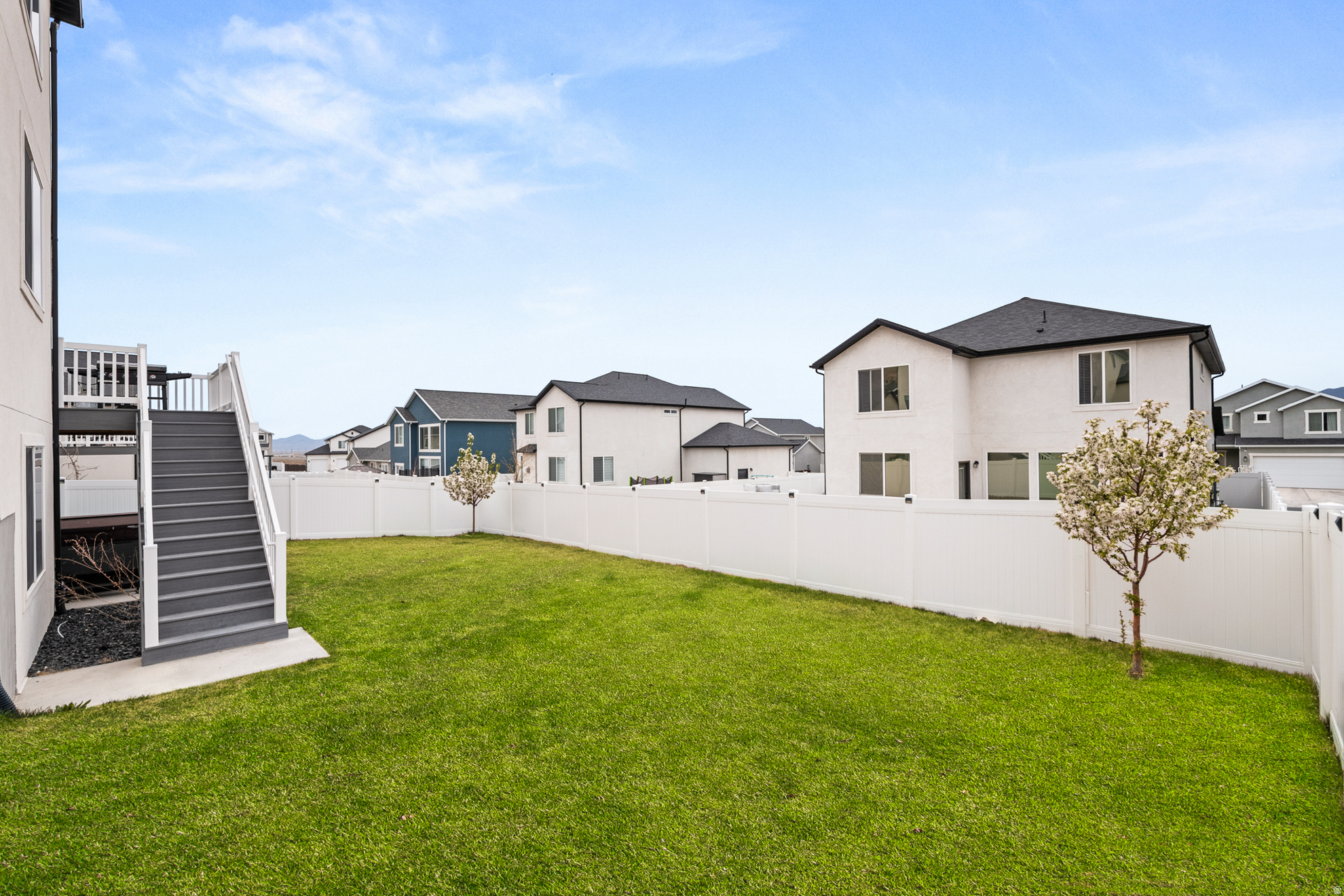 EAGLE POINT - Residential