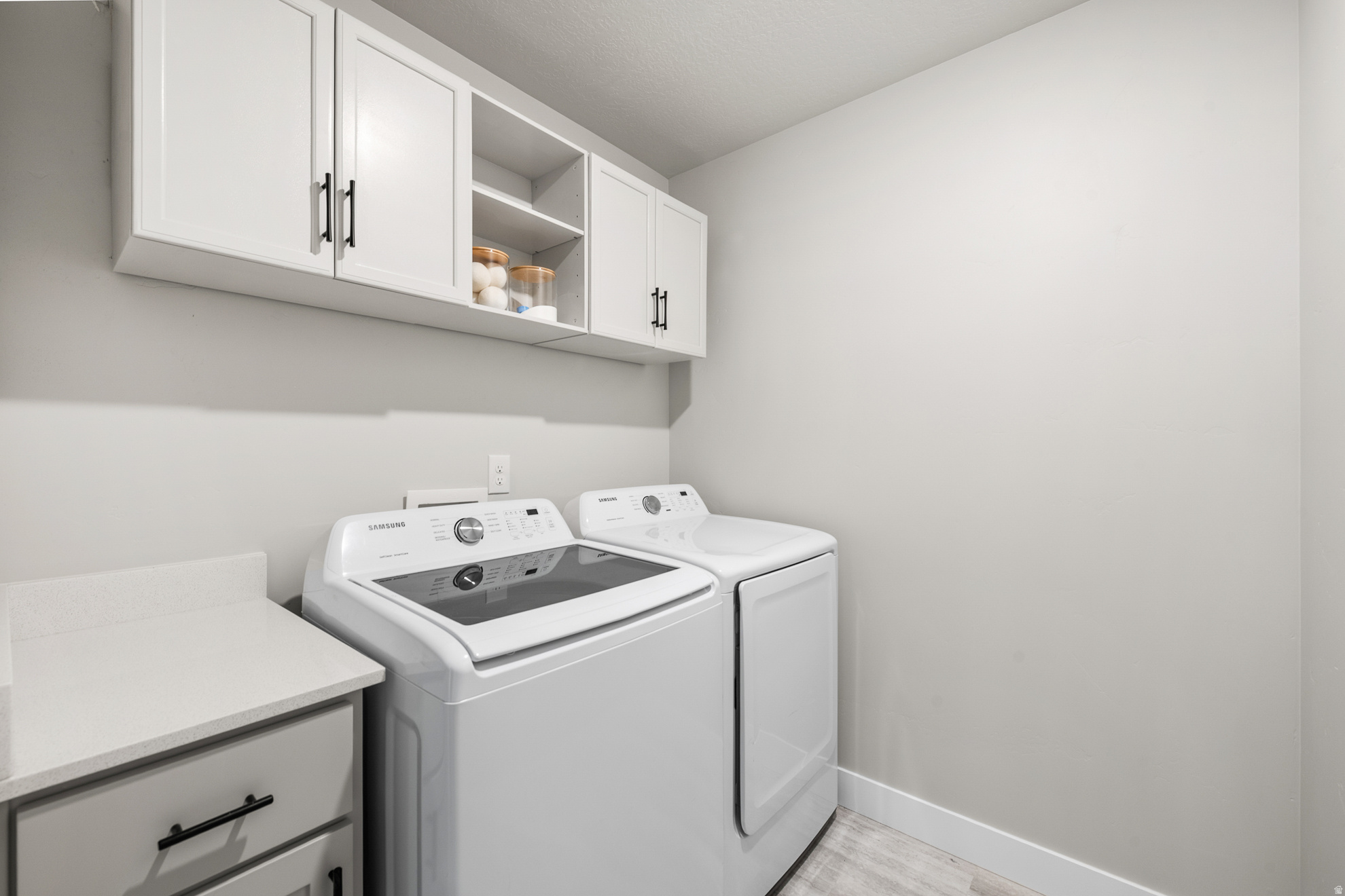 EAGLE POINT - Residential