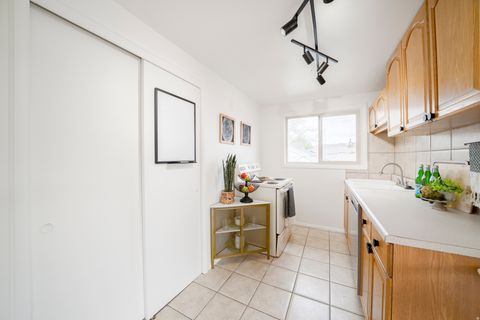 Tiny photo for 1005 E EMERSON AVE S, Salt Lake City, UT 84105 (MLS # 2147475)