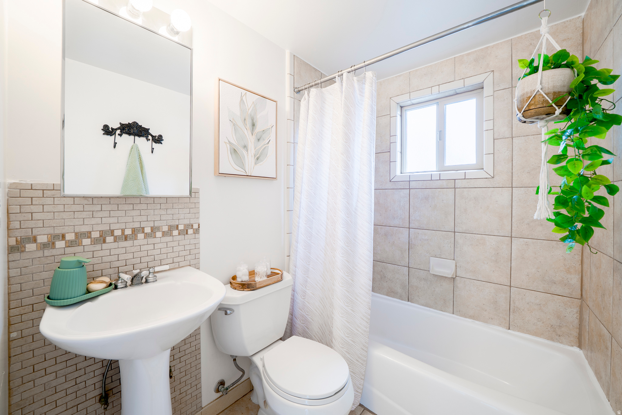 THOMAS SUB - Residential