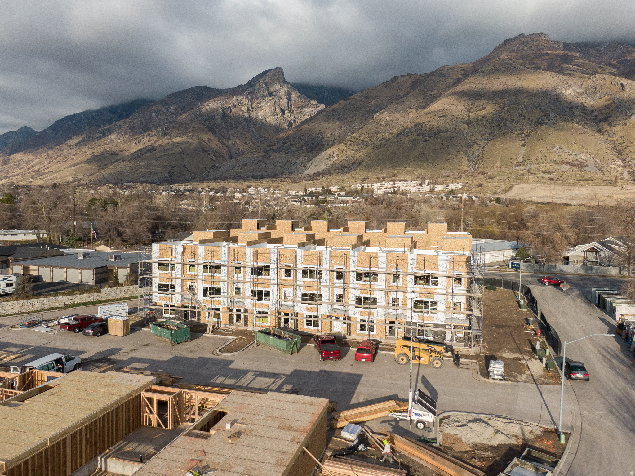 WILLOW CREEK - Residential