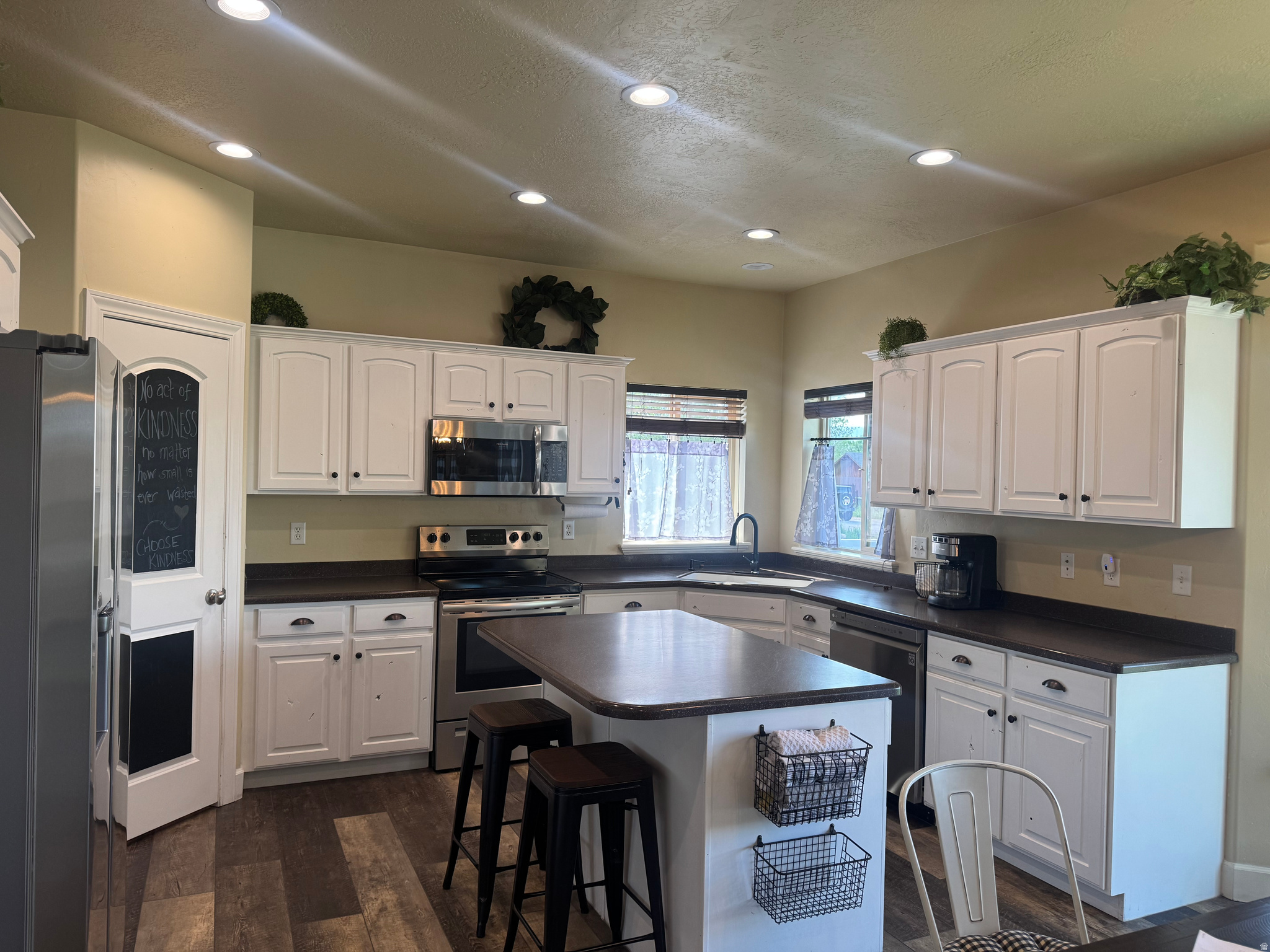 ASHLEY ESTATES - Residential