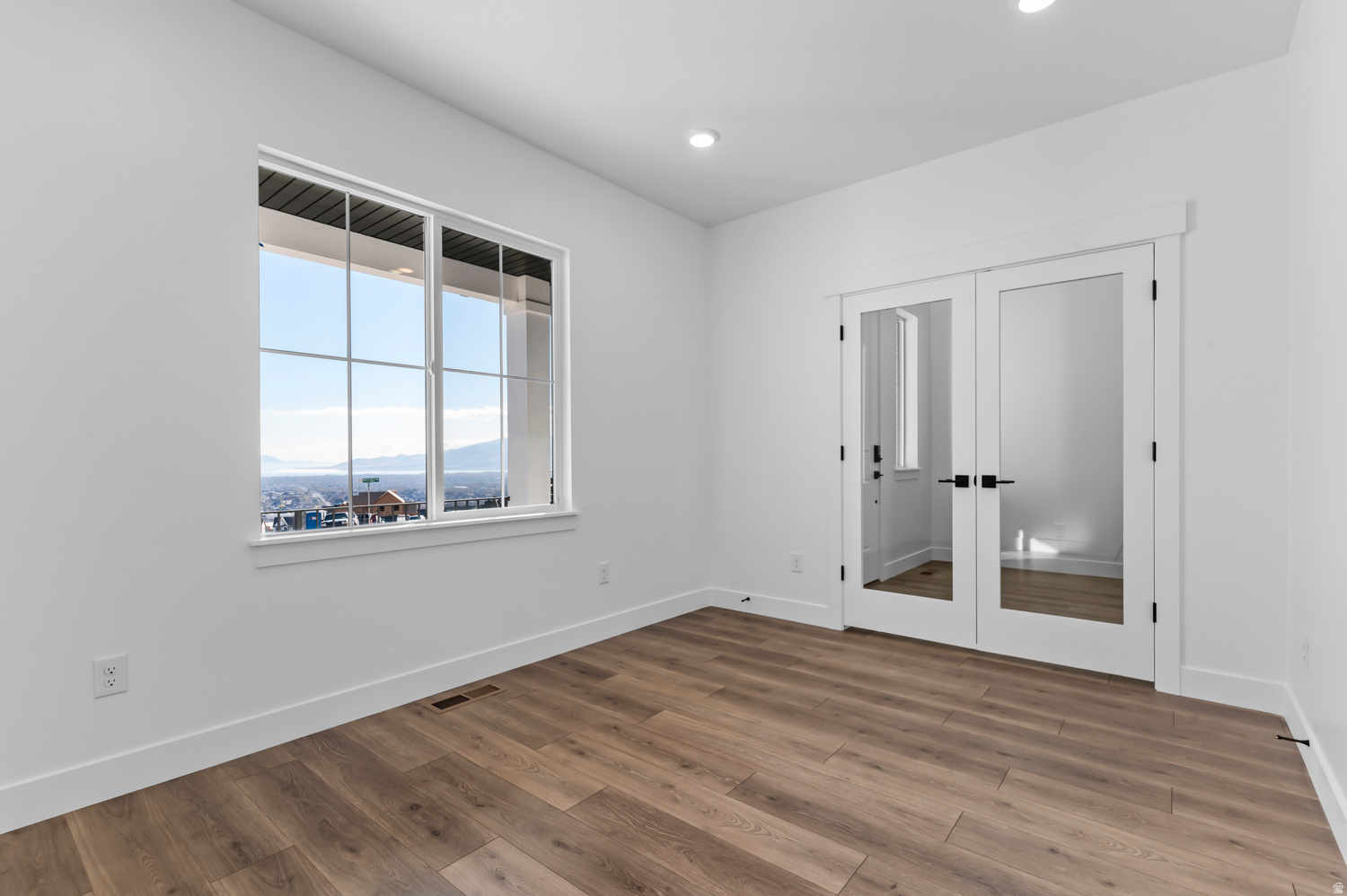 VIRIDIAN - Residential