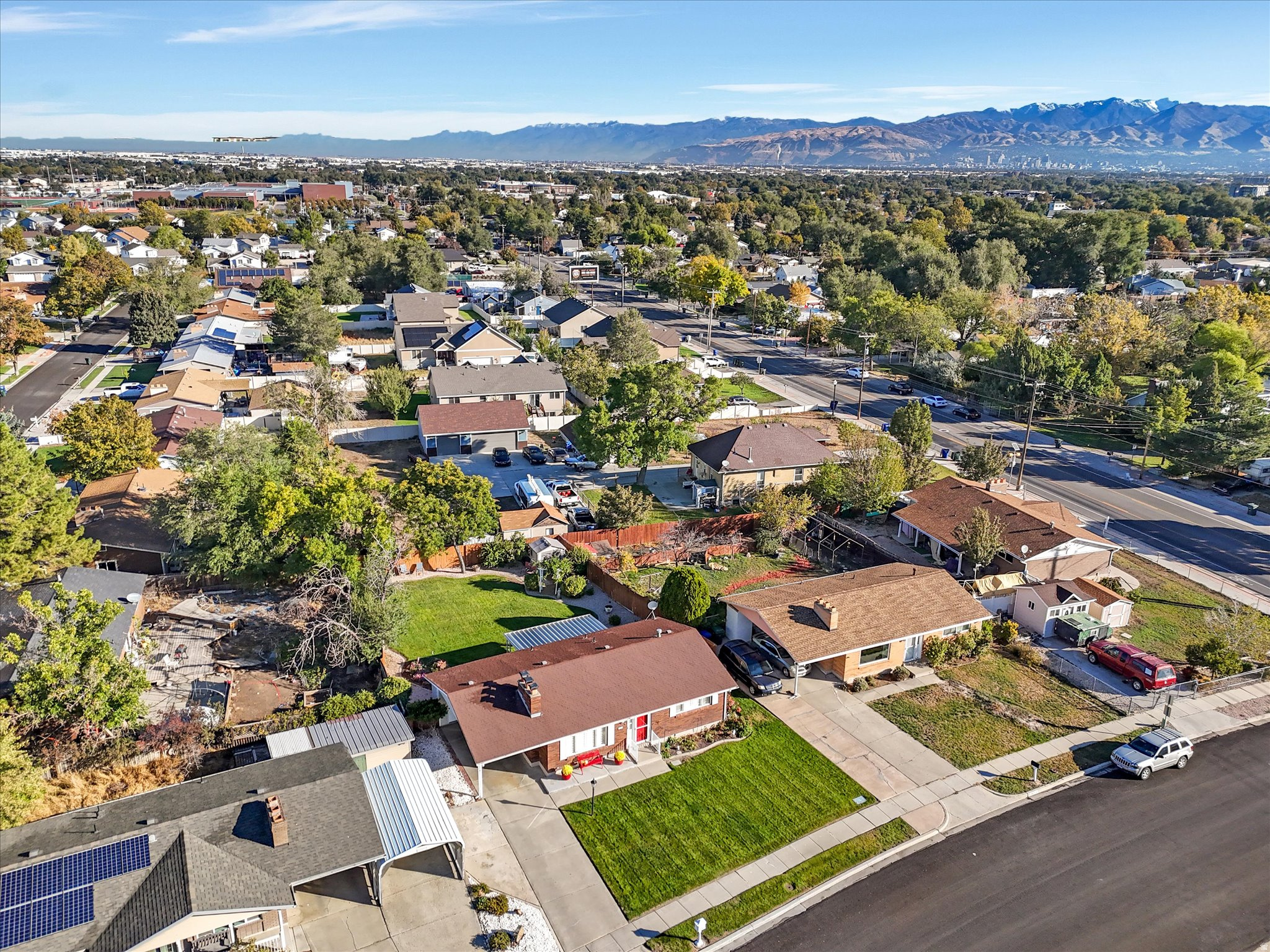 COLONY NORTH - Residential
