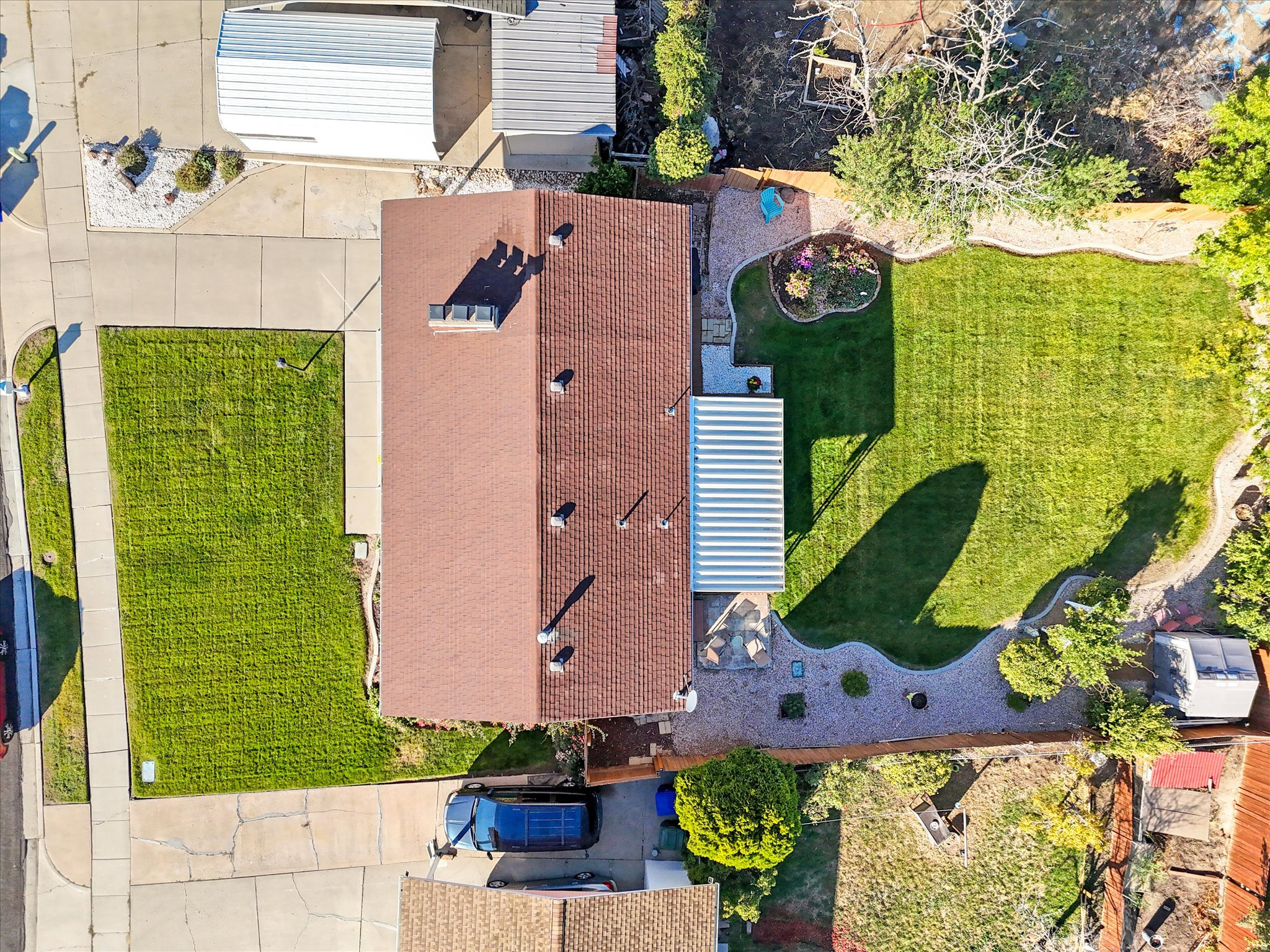 COLONY NORTH - Residential