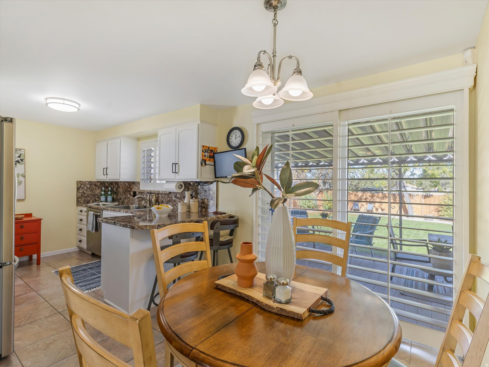 COLONY NORTH - Residential