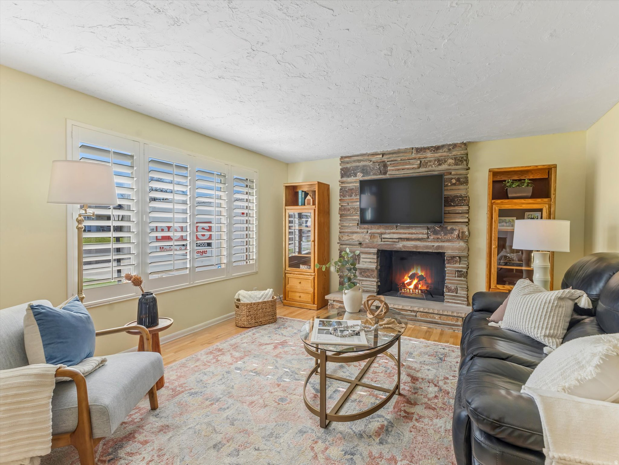 COLONY NORTH - Residential