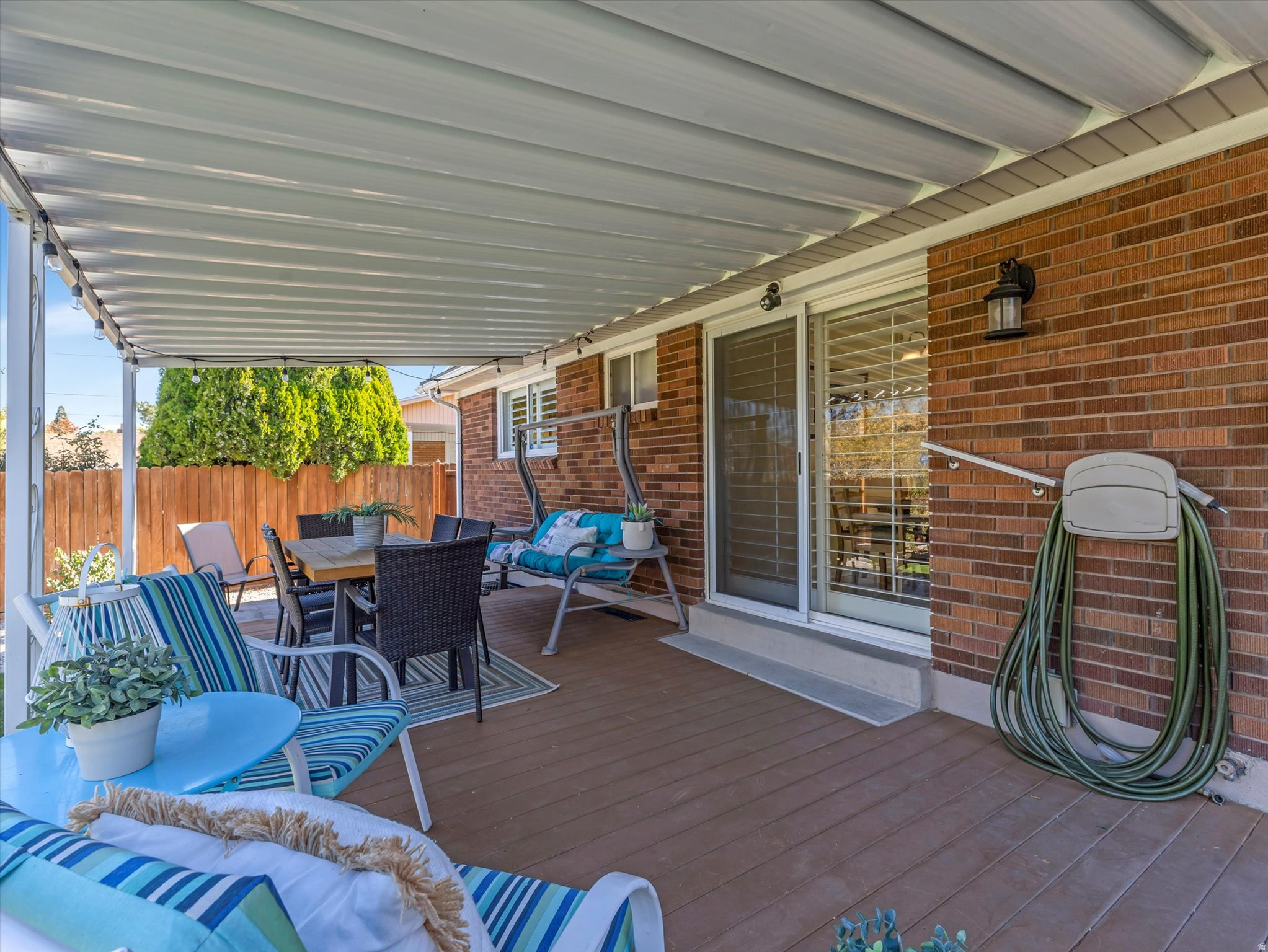 COLONY NORTH - Residential