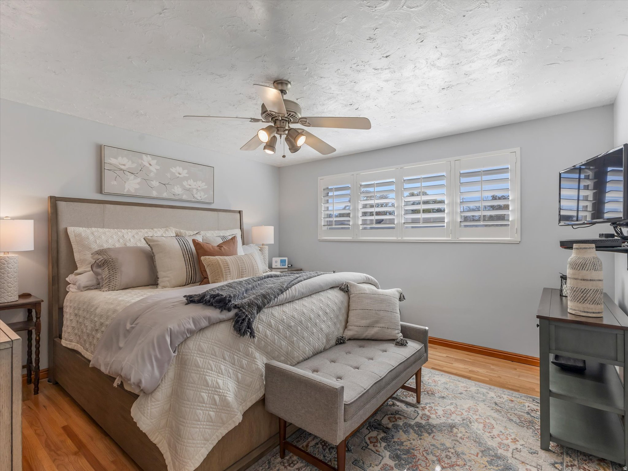 COLONY NORTH - Residential