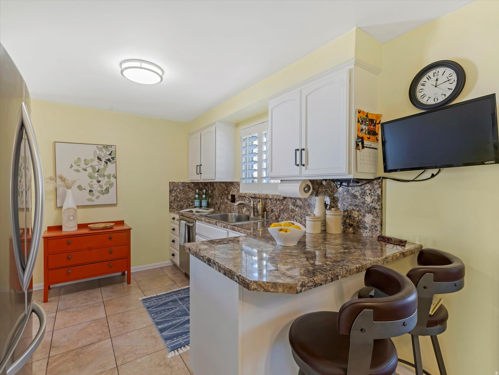 COLONY NORTH - Residential