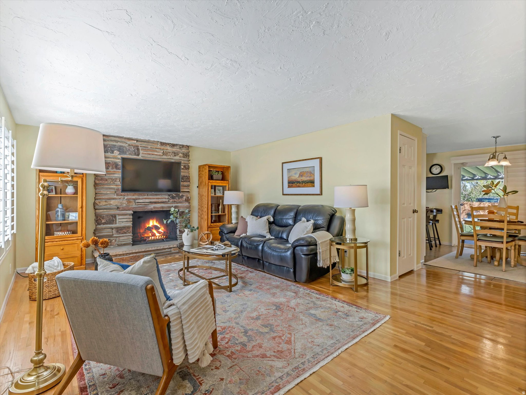 COLONY NORTH - Residential