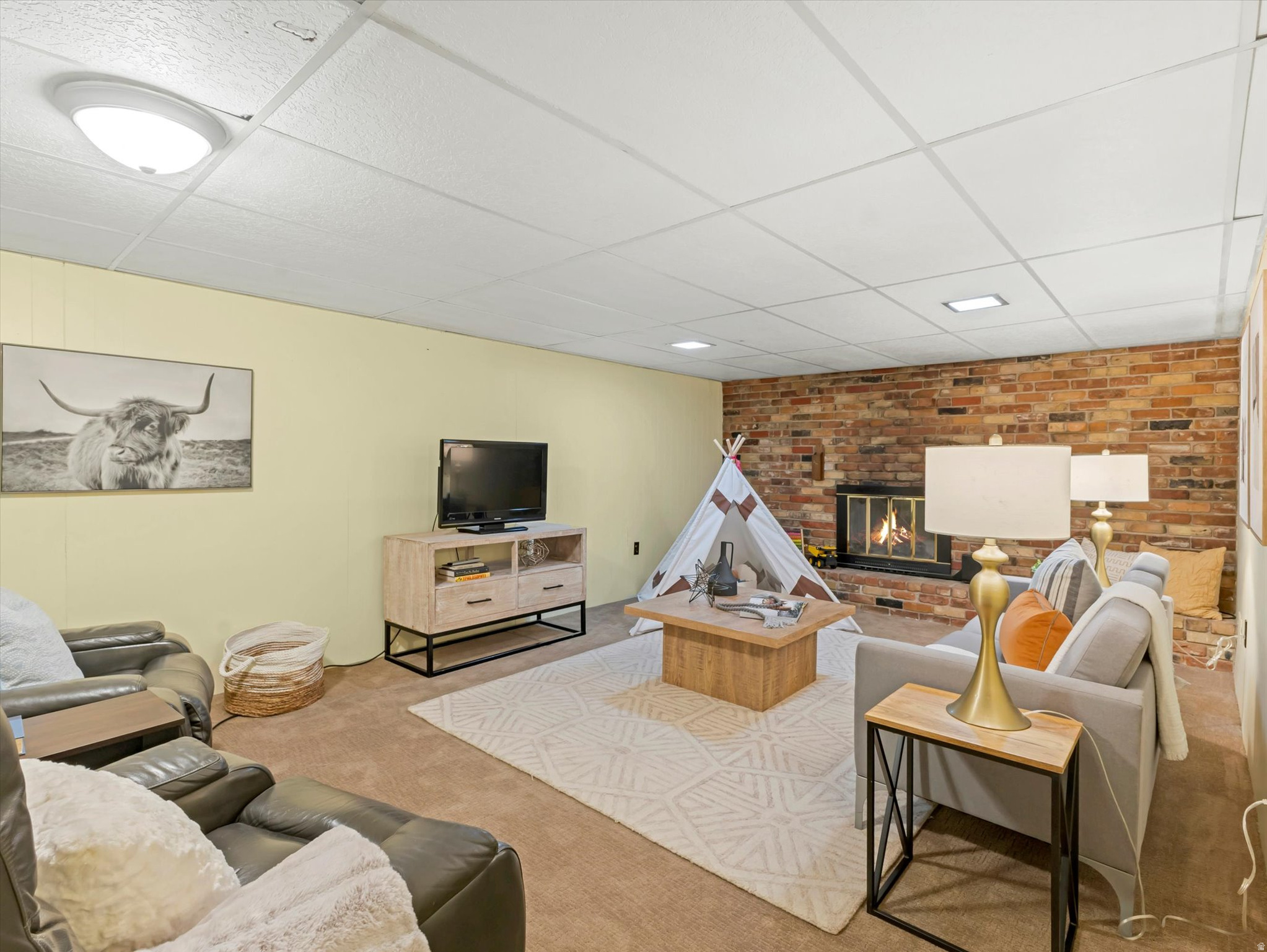 COLONY NORTH - Residential