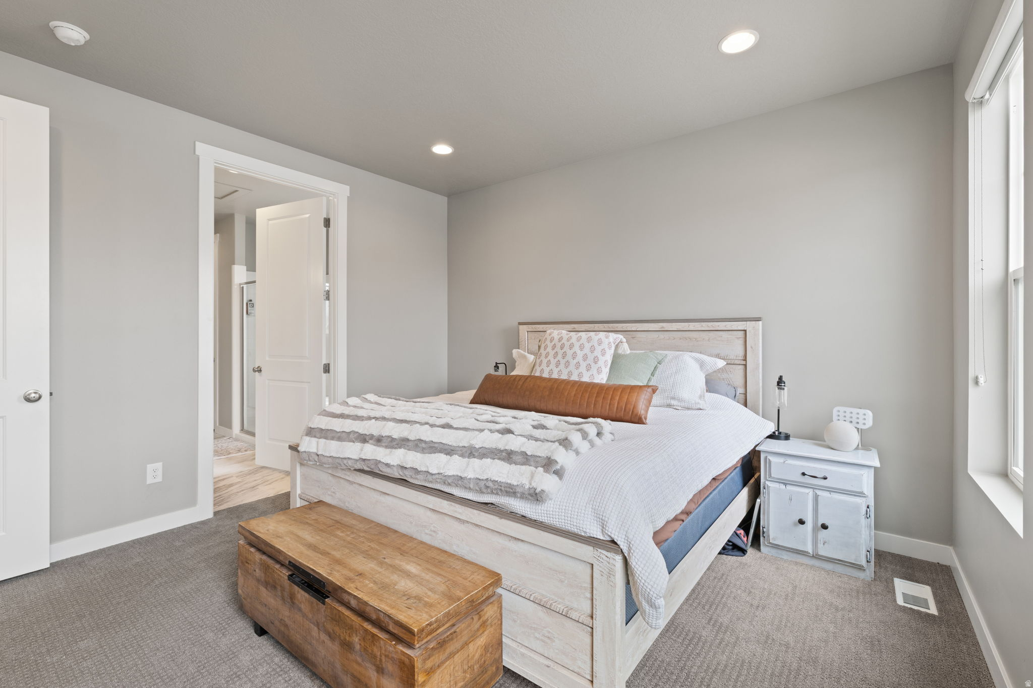 OVERLAND GARDEN D168 - Residential